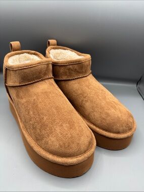 Madden Girl Women's Brave Cozy Mini Platform Booties
